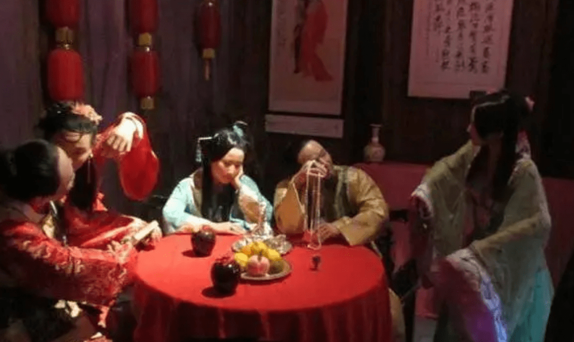 古代去一次青楼<strong></p>
<p>缅币换算</strong>，到底要花多少银子？换算成人民币，一般人玩不起
