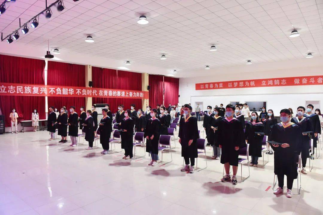 千禧同学<strong></p>
<p>千禧币</strong>，毕业快乐！