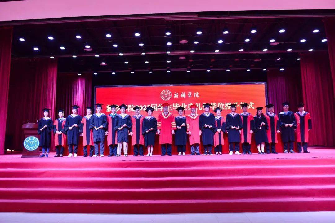 千禧同学<strong></p>
<p>千禧币</strong>，毕业快乐！