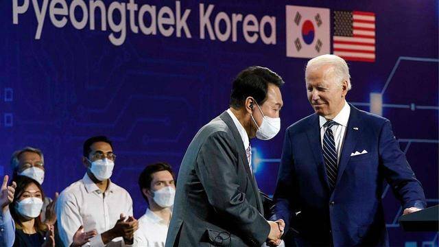 韩国抱上北约大腿<strong></p>
<p>韩国币币</strong>，一边澄清不是反华，还想继续赚人民币
