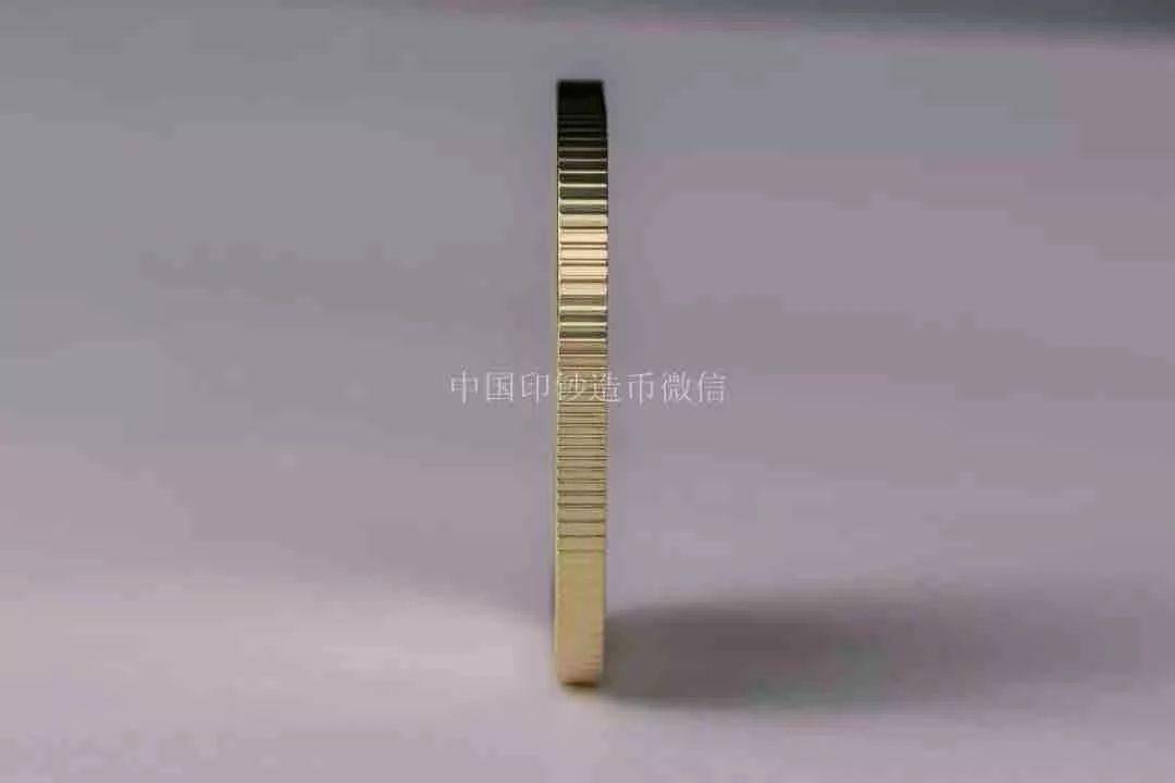 泰山币<strong></p>
<p>动力币</strong>，有秘密！