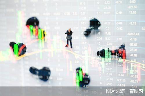 深度｜当公募基金反超银行理财<strong></p>
<p>银行理财排行</strong>，理财经理众生相