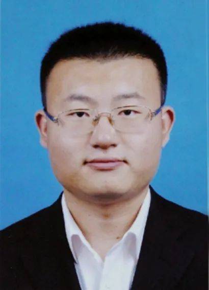 “90后”徐俊<strong></p>
<p>90后理财</strong>，拟进一步使用
