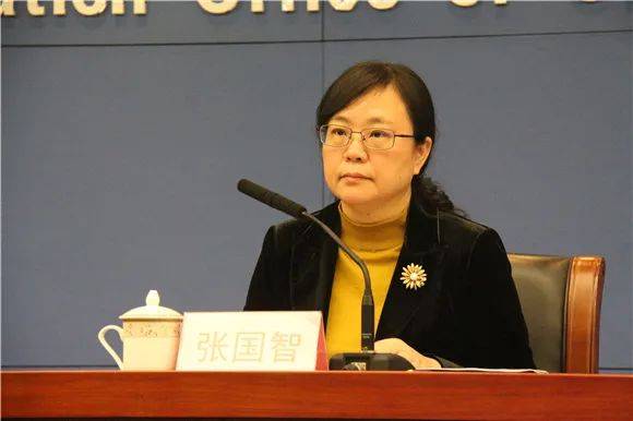 重庆市副市长张国智<strong></p>
<p>投资理财课程</strong>，任广东省委常委