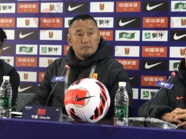 战平韩国<strong></p>
<p>个人理财考试</strong>！国少主帅上村健一：换人慢半拍 打法高压逼抢主动出击