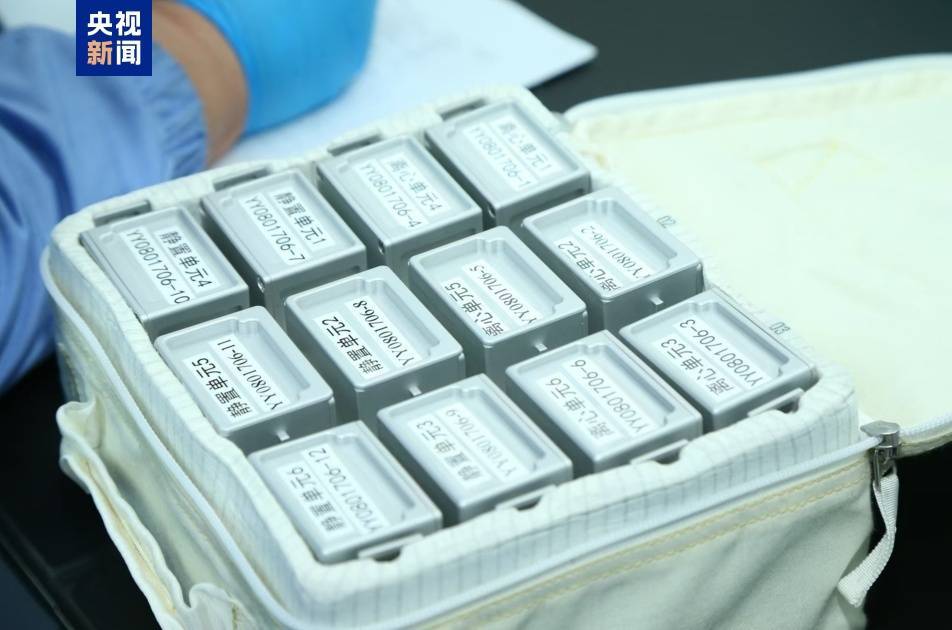 约34.6公斤<strong></p>
<p>个人理财论文</strong>！神十八带回“太空特产” 涉及28项科学实验项目
