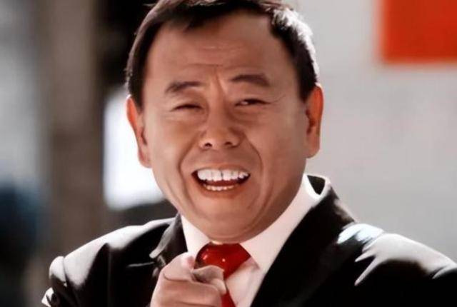 潘长江:我钱花一辈子也花不完<strong></p>
<p>平台理财哪个好</strong>,如今67岁却越活越“糊涂”了