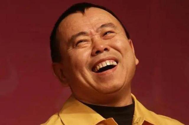 潘长江:我钱花一辈子也花不完<strong></p>
<p>平台理财哪个好</strong>,如今67岁却越活越“糊涂”了