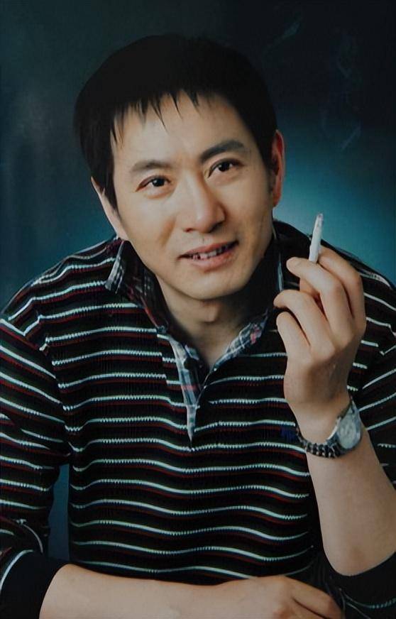 “坏人专业户”姚刚：一生无妻无子<strong></p>
<p>立马理财</strong>，如今53岁在千万豪宅一个人住