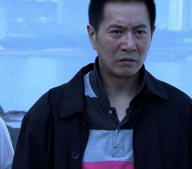 “坏人专业户”姚刚：一生无妻无子<strong></p>
<p>立马理财</strong>，如今53岁在千万豪宅一个人住