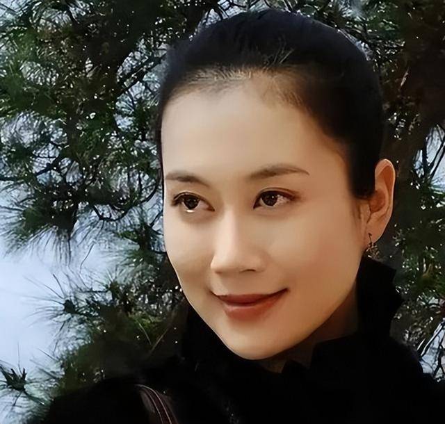 “坏人专业户”姚刚：一生无妻无子<strong></p>
<p>立马理财</strong>，如今53岁在千万豪宅一个人住