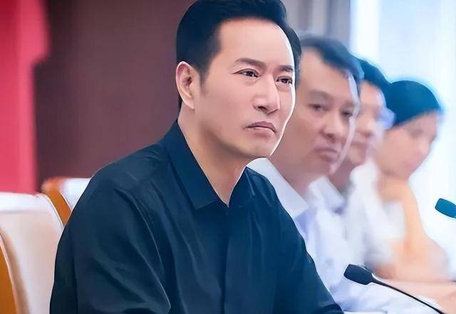 “坏人专业户”姚刚：一生无妻无子<strong></p>
<p>立马理财</strong>，如今53岁在千万豪宅一个人住