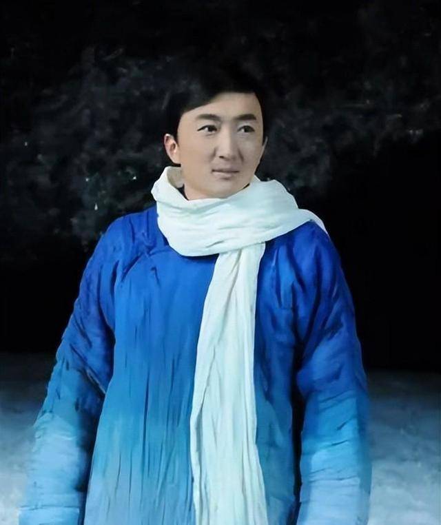 他是知名演员<strong></p>
<p>十万元理财</strong>,40岁二胎得女,41岁突然离世将悲痛留给妻子与儿女