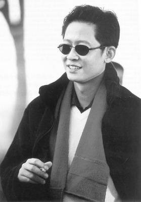 王志文：我落难时王宝强伸出援手<strong></p>
<p>一万块理财</strong>，但宝强落难借300w我却一分没给