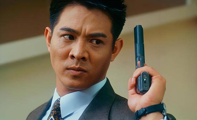 李连杰:后事一切从简<strong></p>
<p>理财师考试</strong>，不用立碑也不用办丧事，树葬海葬都可以