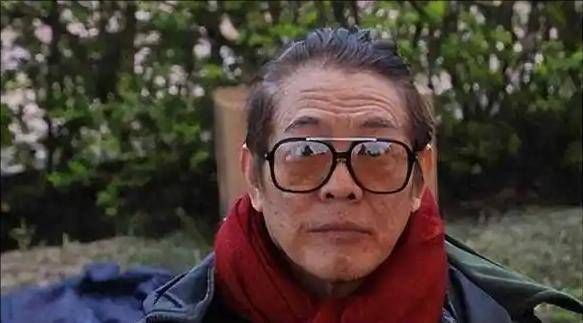 李连杰:后事一切从简<strong></p>
<p>理财师考试</strong>，不用立碑也不用办丧事，树葬海葬都可以