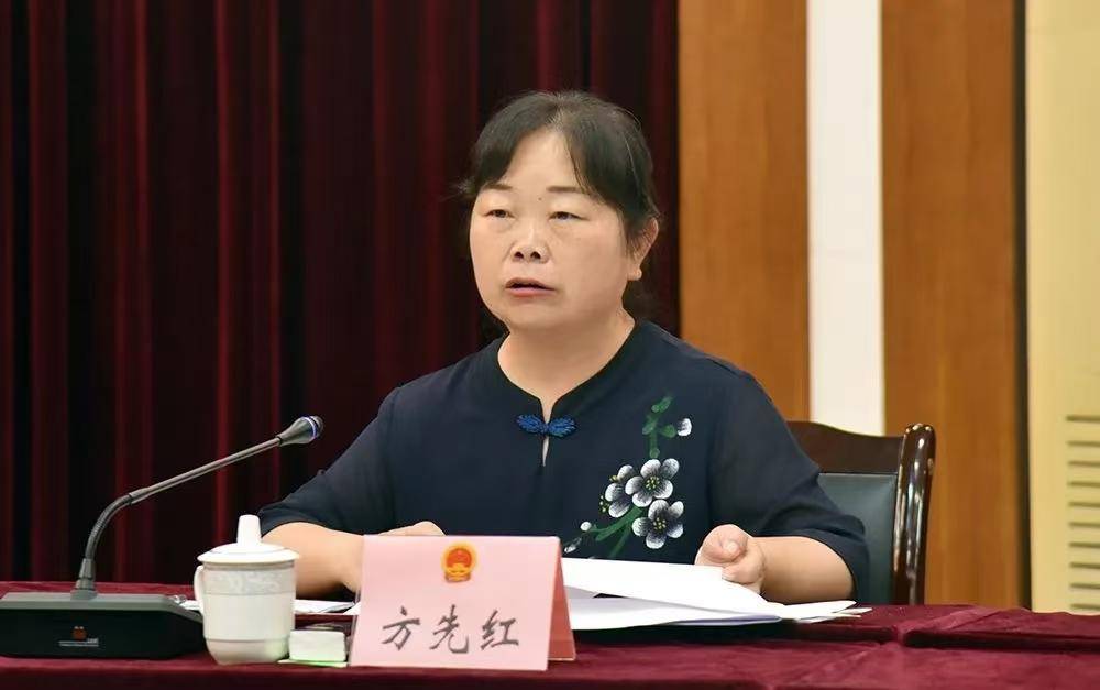 贵州两名女官员一人被决定逮捕、一人被提起公诉<strong></p>
<p>理财公司跑路</strong>，二人均涉嫌受贿