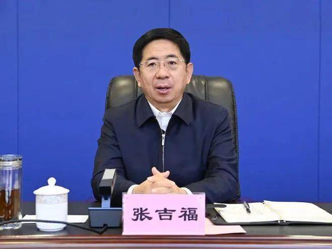 山西省委副书记张春林<strong></p>
<p>腾讯的理财通</strong>，增补为省政协委员