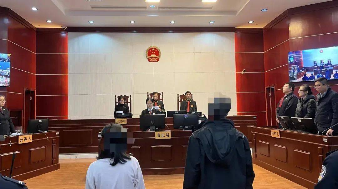 陈某某<strong></p>
<p>腾讯的理财通</strong>，被判4年！她与医院院长保持不正当男女关系，拿下1.5亿元项目
