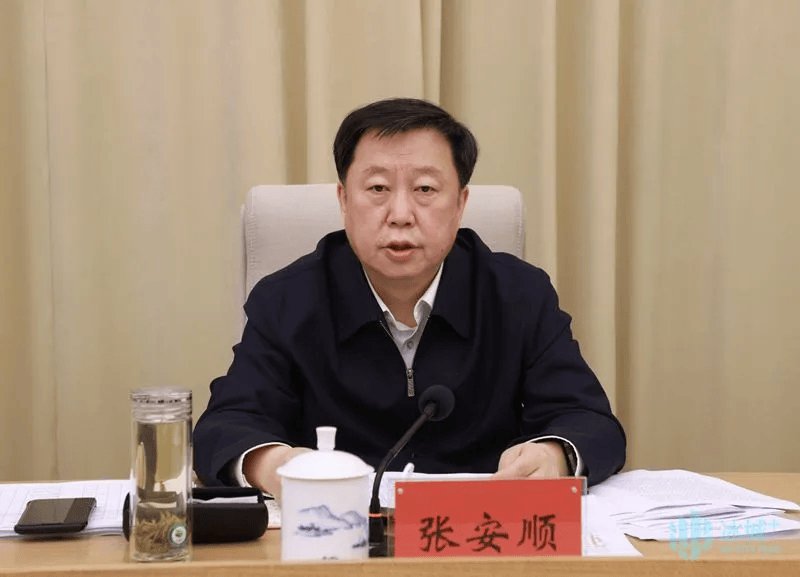 候补中央委员、黑龙江省委副书记张安顺<strong></p>
<p>pp理财</strong>，履新职