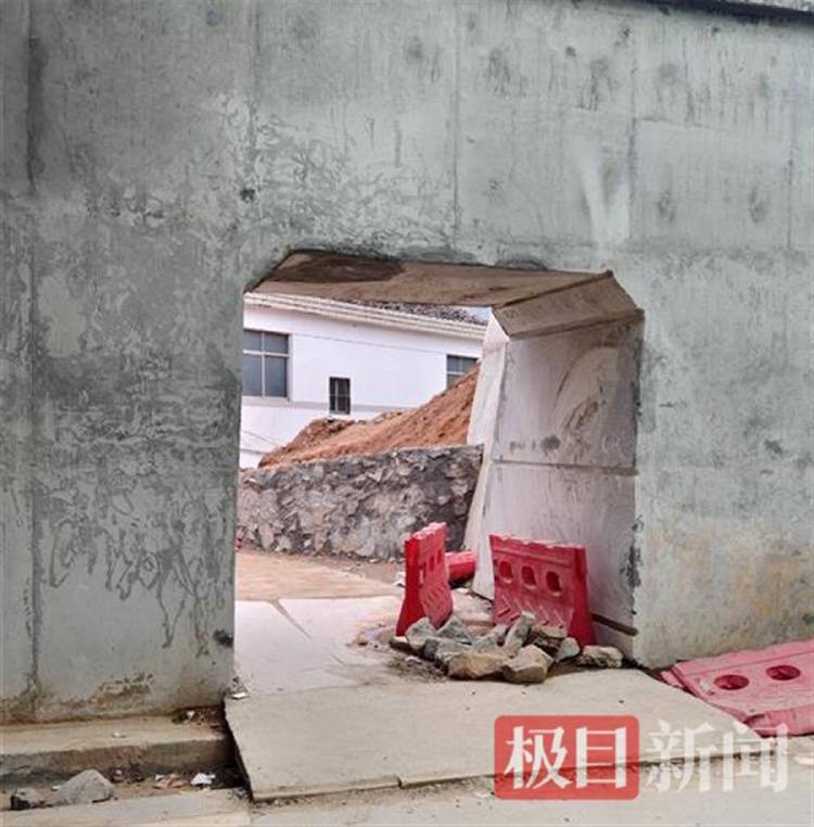 “没料到政府宁可多花钱让公路改道”<strong></p>
<p>恒丰银行理财</strong>，江西“最强钉子户”独守孤房