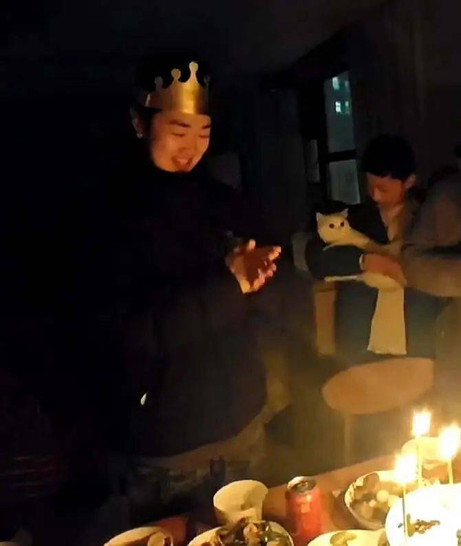 痛心！她于凌晨不幸去世<strong></p>
<p>理财培训课程</strong>，年仅19岁