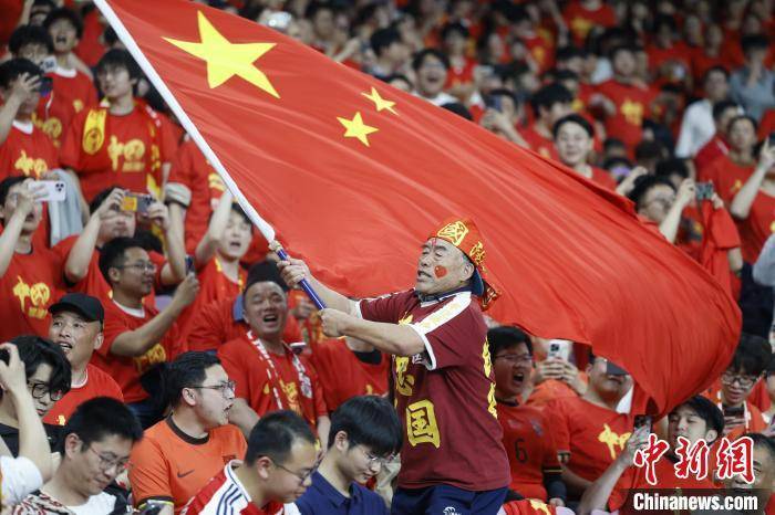 “纪录之夜”<strong></p>
<p>无风险理财</strong>，国足“半场好戏”未能救赎