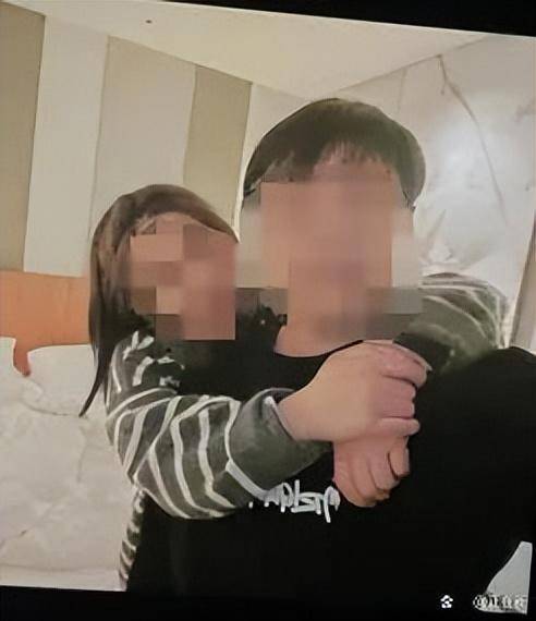 上海一区财政局主任科员被妻子举报出轨副科长<strong></p>
<p>大麦理财</strong>，当地纪委回应