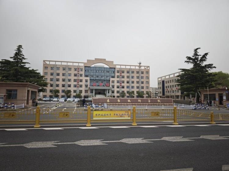 山东一任教31年教师临近退休突遭解聘<strong></p>
<p>大麦理财</strong>，学校回应