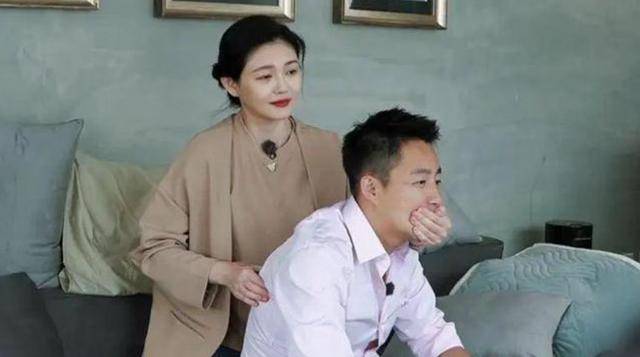 大S儿女回北京<strong></p>
<p>理财资源</strong>，张兰拉着小玥儿逛街，网友夸汪小菲好帅