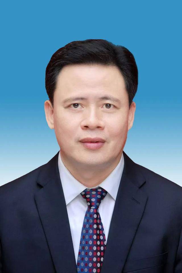 福建4位干部履新<strong></p>
<p>农民理财</strong>，2位升副厅