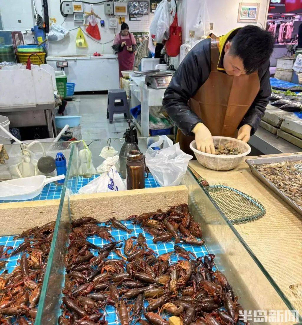 价格暴跌近50%<strong></p>
<p>互联网理财平台</strong>！“接下来还会降”！青岛正大量上市……