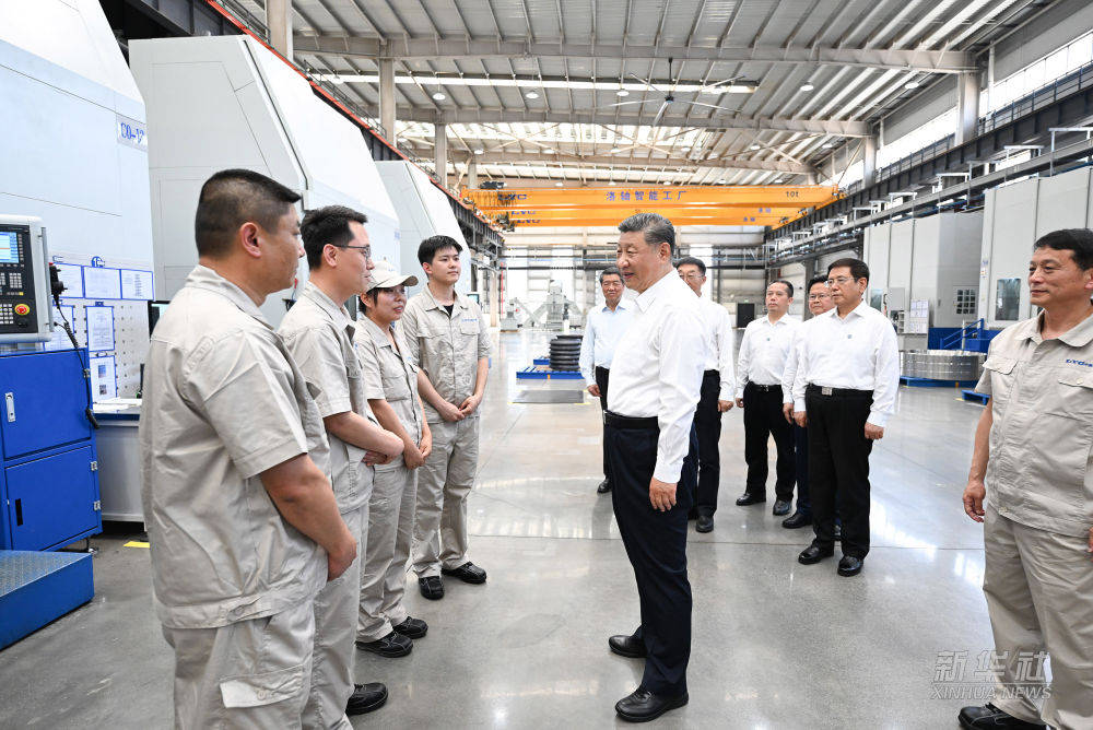 第1视点丨跟随总书记走进洛阳轴承集团 <strong></p>
<p>银行投资理财产品</strong>了解先进制造业发展