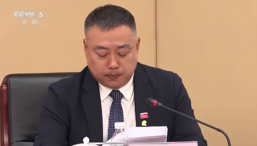 刘国梁竞选国际乒联执委<strong></p>
<p>理财通手续费</strong>，曾和国乒一起获得111次世界冠军
