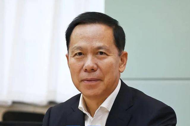 中纪委周末打虎<strong></p>
<p>人民币理财产品</strong>，刘绍勇落马！59岁省委常委任上被查，2个“老虎”被判死缓