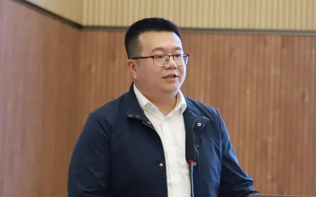 生于1989年、清华博士<strong></p>
<p>金融理财机构</strong>，福州市政府副秘书长魏志谋拟提拔
