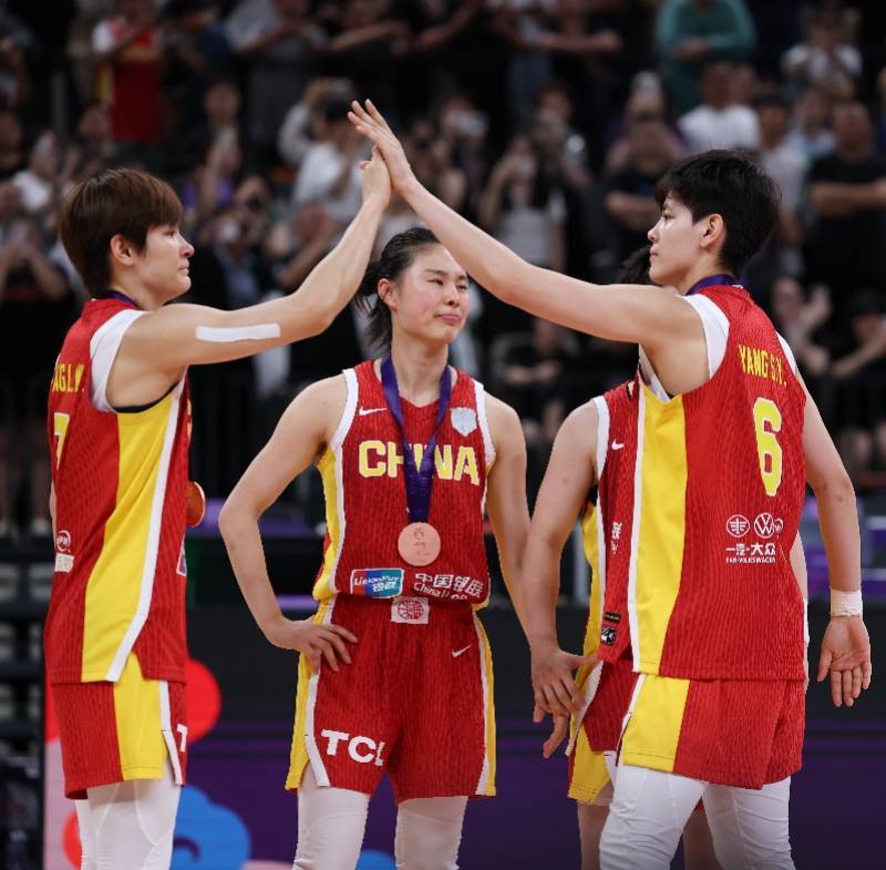 杨舒予谈落泪:和姐姐们最后一次打亚洲杯<strong></p>
<p>微信理财通基金</strong>,人生总要有点挑战