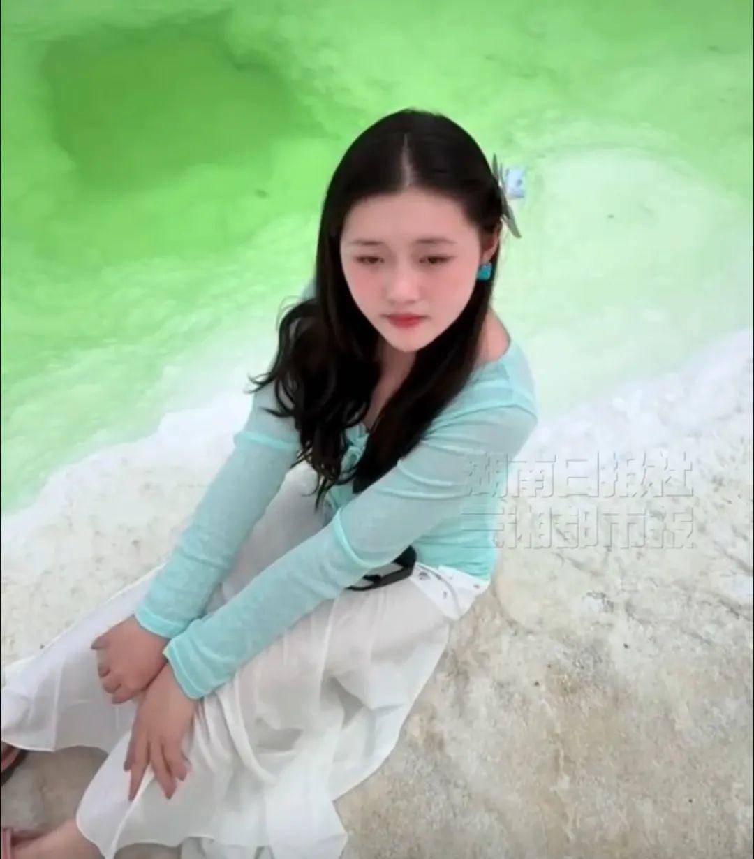 24岁女生酷似大S走红:没整容