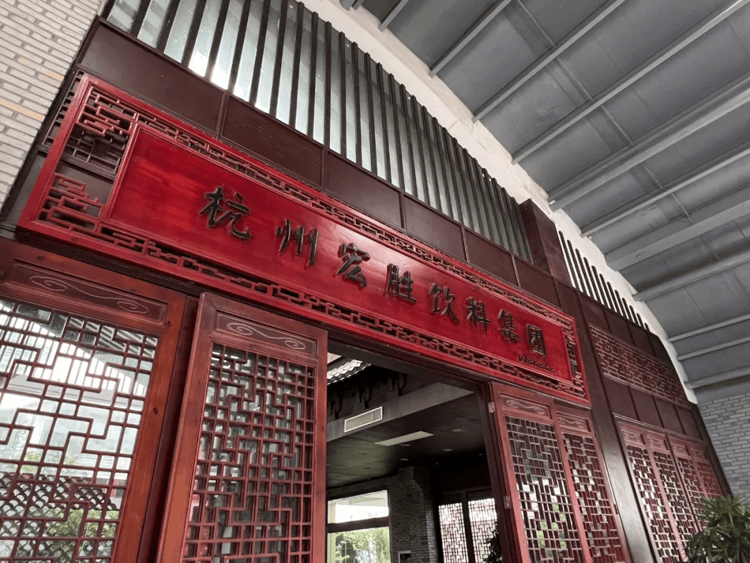宗馥莉去哪了<strong></p>
<p>100万怎么理财</strong>？