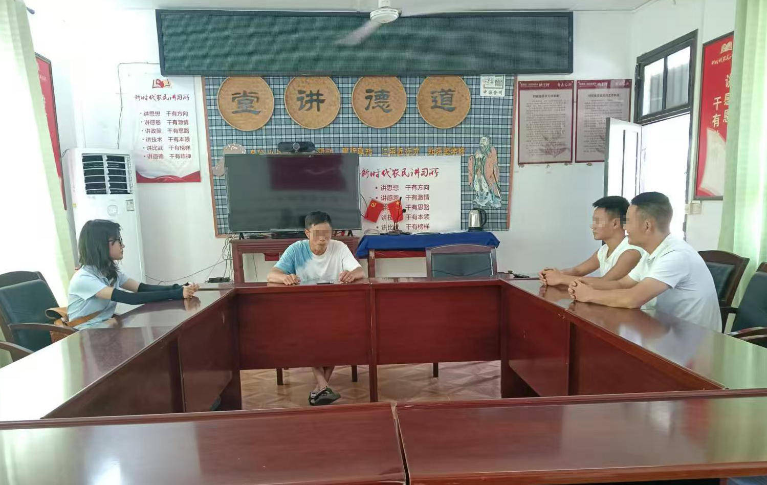 贵州22岁女村支书遇车祸不幸身亡 乡政府工作人员：她上任仅数月<strong></p>
<p>非保本理财产品</strong>，开展工作后回村路上遇事故