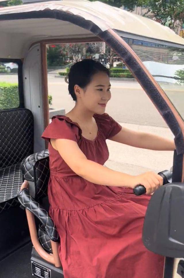 河南95后高校女辅导员“没苦硬吃”：暑假自驾1000公里家访<strong></p>
<p>菜鸟理财</strong>，从电三轮到汽车，已坚持两年
