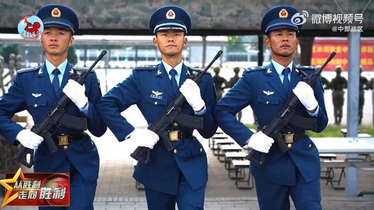 九三阅兵倒计时5天<strong></p>
<p>优先理财</strong>！空中梯队多型新机将首次受阅 队员练就“米秒不差”