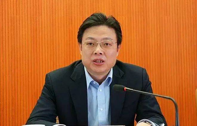 山东东营市委书记杨国强<strong></p>
<p>e网</strong>，履新海南省领导
