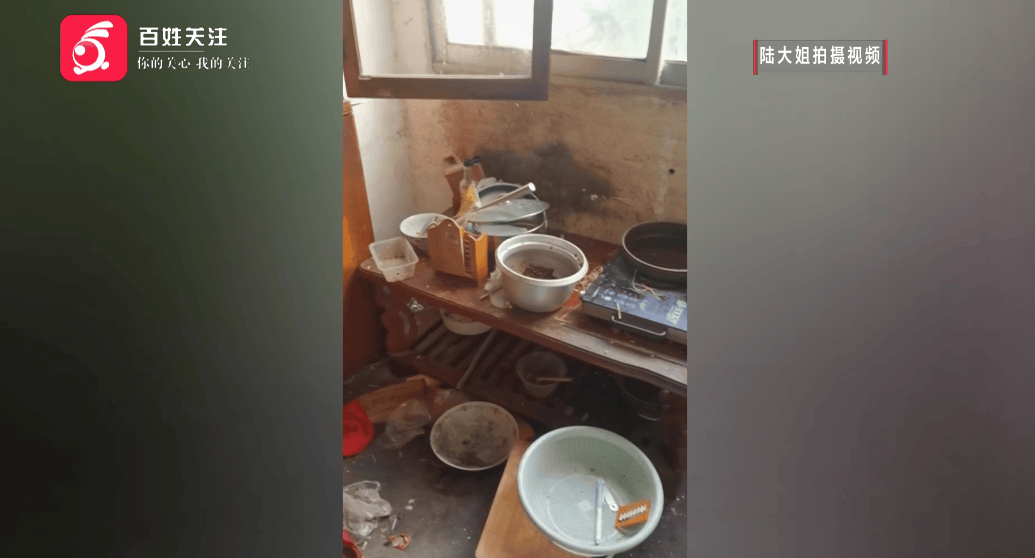 心酸！12岁男孩“独居”贵阳一安置房内<strong></p>
<p>虚拟币提款到银行卡要多久</strong>，父亲回应：迫于无奈，因为……