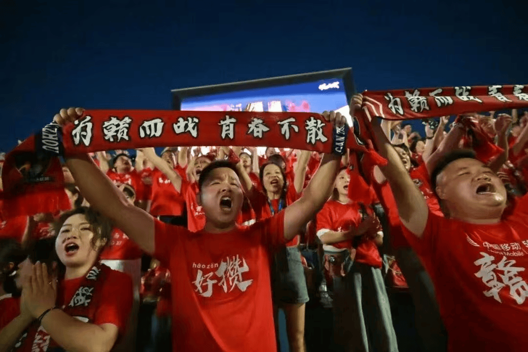 省级“苏超式”足球联赛持续扩容<strong></p>
<p>雪花币</strong>，多地创下现场观赛人数纪录