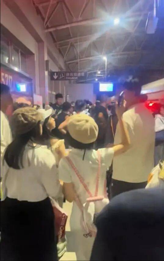 大连地铁发生故障停运一小时<strong></p>
<p>虚拟币IDO价格</strong>，目击者称看到120和警车，工作人员否认列车和人相撞，故障原因在落实中