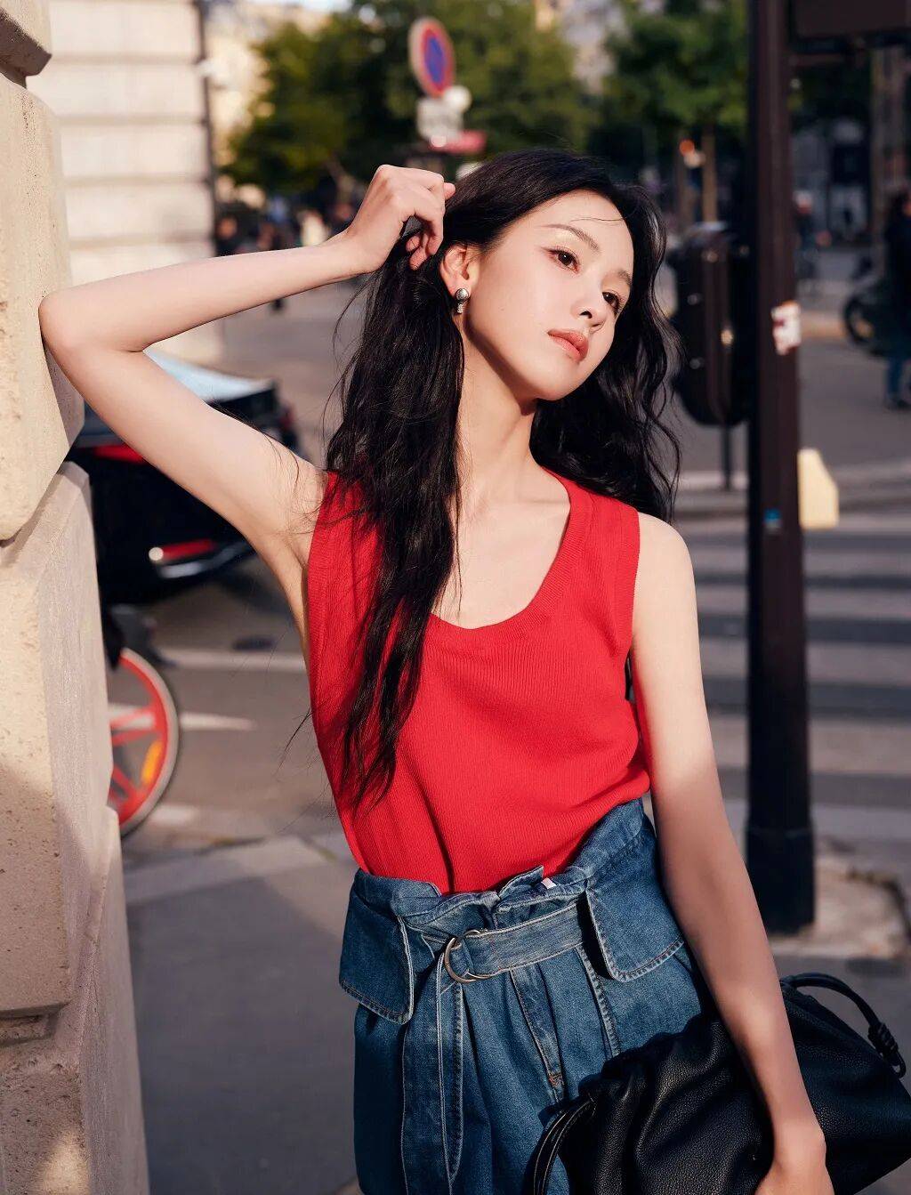 时装周上的女明星<strong></p>
<p>虚拟币鱿鱼币代码</strong>，秋冬氛围感一键封顶！