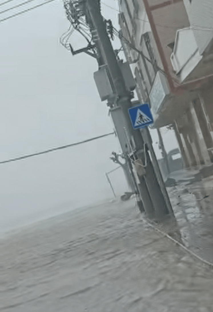 突发！海水倒灌<strong></p>
<p>虚拟币鱿鱼币代码</strong>，涌上路面，多地紧急宣布"五停"！又有新台风生成