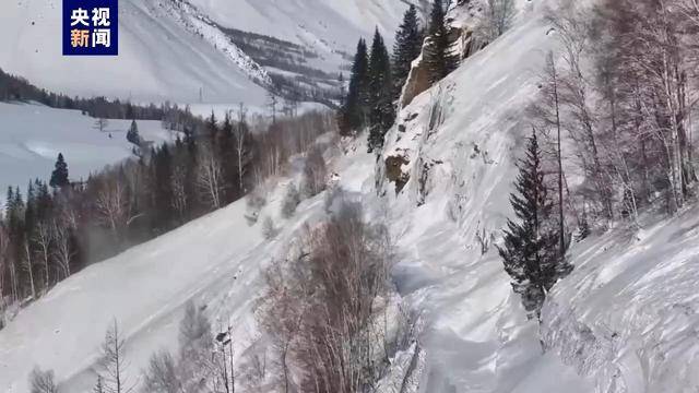 新疆喀纳斯景区遭遇降温降雪<strong></p>
<p>金鱼虚拟币</strong>，道路仍处于管制状态