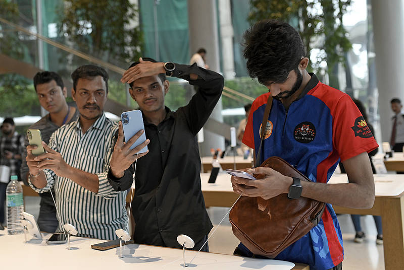 印度政府被曝正积极鼓励海外印度人回国<strong></p>
<p>金鱼虚拟币</strong>，但想让这些人从美回国绝非易事